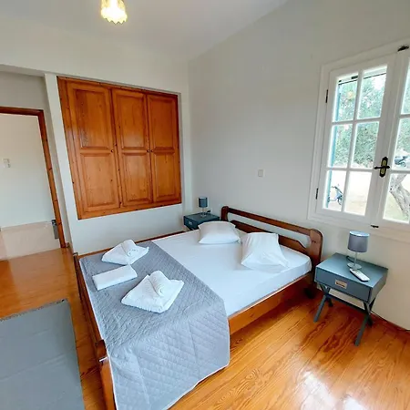 Matzarata Maisonette Βαθύ