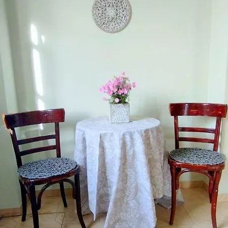 Matzarata Maisonette * Ithaka