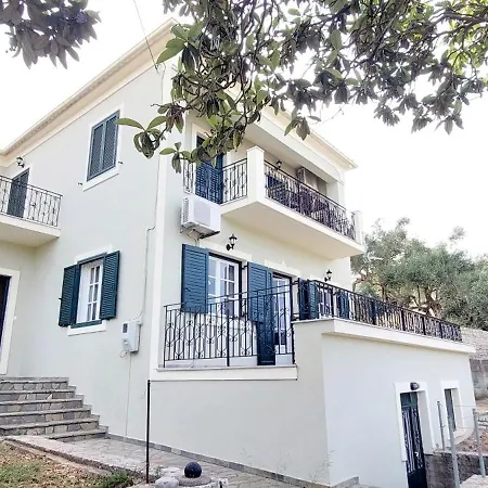 Matzarata Maisonette * Ithaka